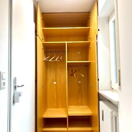 Lejlighed Butler Family & Friends Mit Hund Füssen