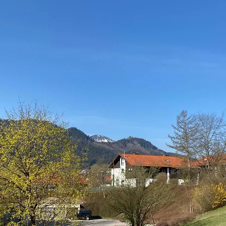 Butler Family & Friends Mit Hund Appartamento Füssen