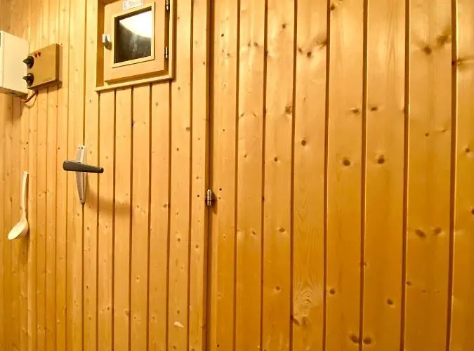 Butler Family & Friends Mit Hund *